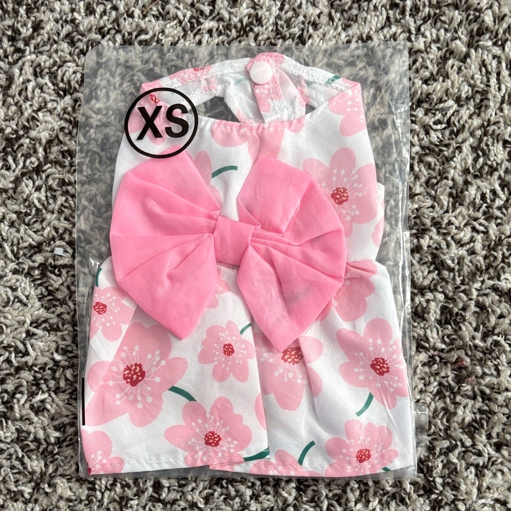 Chic Pet Apparel Set with Bows - Picture 6 of 6